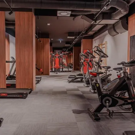 Elite Centre Sauna & Gym Apartment